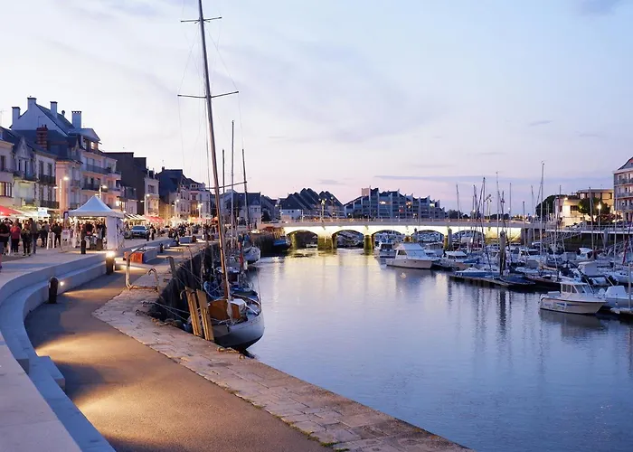 公寓 27m² - Centre-ville - Parking Prive - Tt Equipee - 1km Gare Tgv 勒宝利古恩